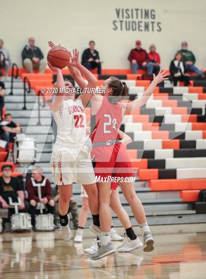 Thumbnail 2 in Liberty vs. Davenport photogallery.