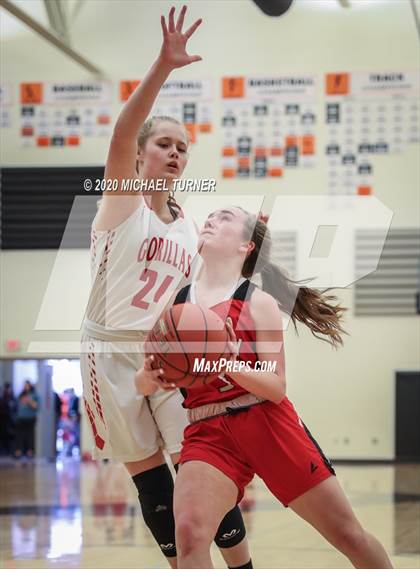 Thumbnail 1 in Liberty vs. Davenport photogallery.