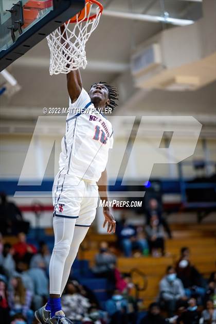 Thumbnail 1 in Harnett Central @ Terry Sanford photogallery.