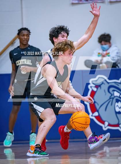 Thumbnail 2 in Harnett Central @ Terry Sanford photogallery.