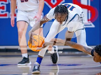 Thumbnail 1 in Harnett Central @ Terry Sanford photogallery.