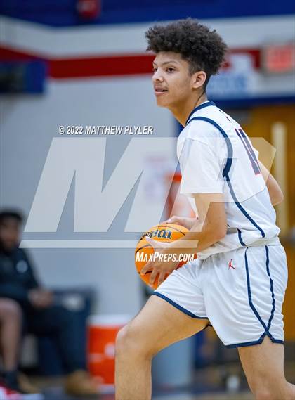 Thumbnail 2 in Harnett Central @ Terry Sanford photogallery.