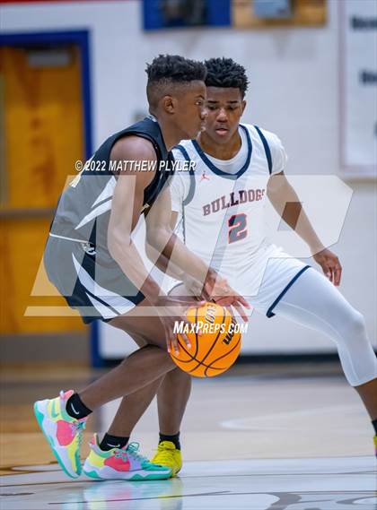 Thumbnail 1 in Harnett Central @ Terry Sanford photogallery.