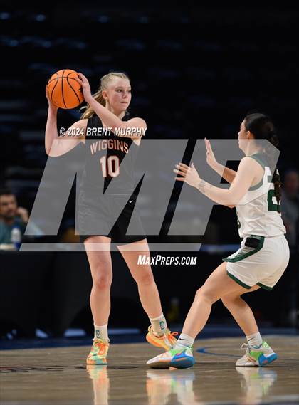 Thumbnail 2 in Rangely vs. Wiggins (CHSAA 2A Great 8) photogallery.