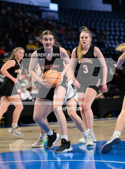 Thumbnail 1 in Rangely vs. Wiggins (CHSAA 2A Great 8) photogallery.