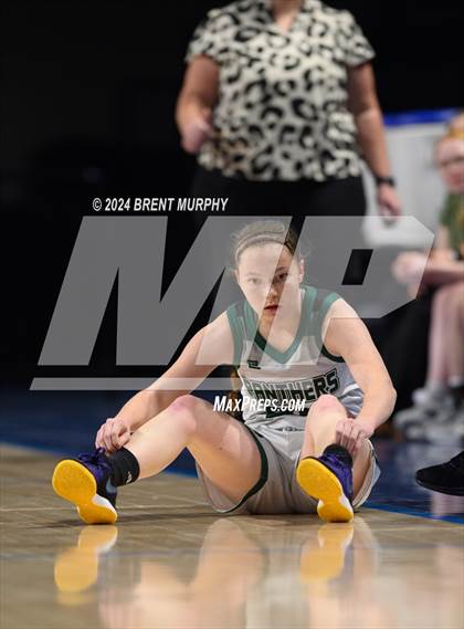 Thumbnail 3 in Rangely vs. Wiggins (CHSAA 2A Great 8) photogallery.
