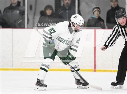 Thumbnail 1 in Berkshire @ Gunnery photogallery.