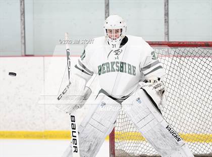 Thumbnail 1 in Berkshire @ Gunnery photogallery.