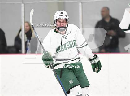 Thumbnail 2 in Berkshire @ Gunnery photogallery.