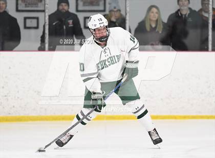 Thumbnail 1 in Berkshire @ Gunnery photogallery.