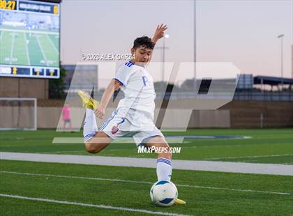 Thumbnail 2 in San Elizario vs Hidalgo Early College  (UIL 4A Soccer Semifinal) photogallery.