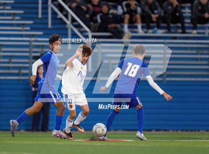 Thumbnail 2 in San Elizario vs Hidalgo Early College  (UIL 4A Soccer Semifinal) photogallery.