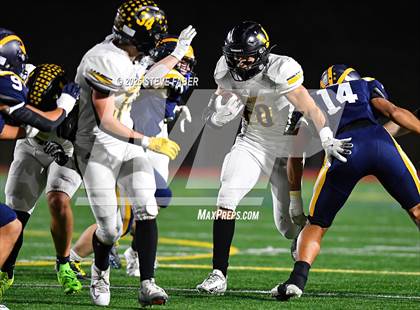 Thumbnail 1 in Inglemoor @ Bellevue photogallery.