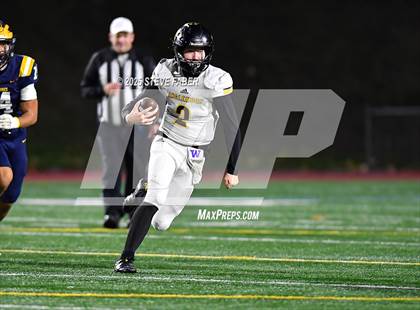 Thumbnail 3 in Inglemoor @ Bellevue photogallery.