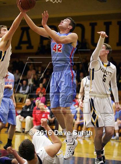Thumbnail 3 in Arrowhead @ Marquette University photogallery.