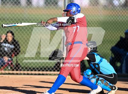 Thumbnail 3 in Villa Park @ Los Alamitos photogallery.
