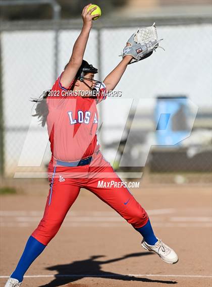 Thumbnail 1 in Villa Park @ Los Alamitos photogallery.