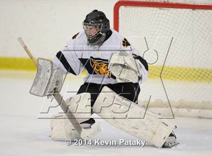 Thumbnail 3 in Northwest Catholic @ Daniel Hand photogallery.