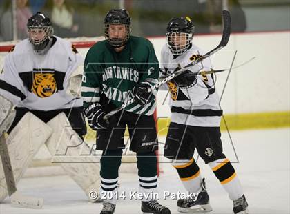 Thumbnail 2 in Northwest Catholic @ Daniel Hand photogallery.