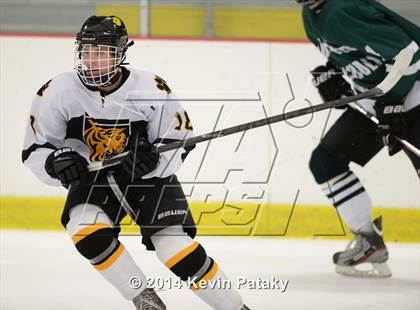 Thumbnail 2 in Northwest Catholic @ Daniel Hand photogallery.