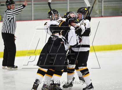 Thumbnail 3 in Northwest Catholic @ Daniel Hand photogallery.