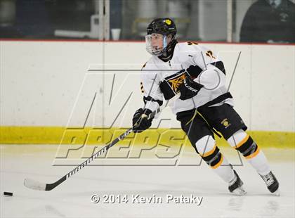 Thumbnail 2 in Northwest Catholic @ Daniel Hand photogallery.