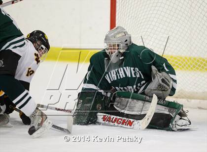 Thumbnail 2 in Northwest Catholic @ Daniel Hand photogallery.