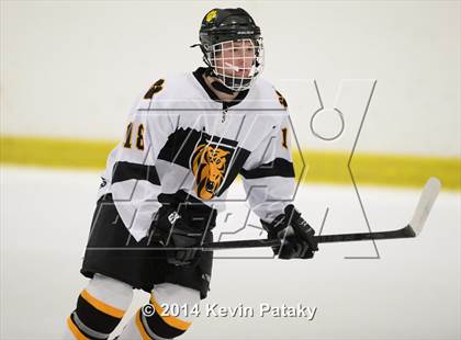 Thumbnail 2 in Northwest Catholic @ Daniel Hand photogallery.