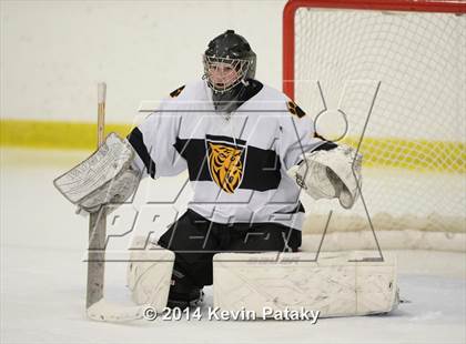 Thumbnail 2 in Northwest Catholic @ Daniel Hand photogallery.