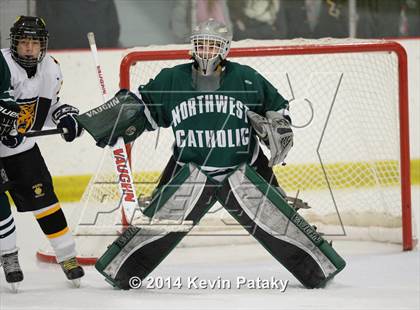 Thumbnail 3 in Northwest Catholic @ Daniel Hand photogallery.