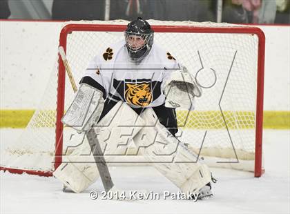 Thumbnail 3 in Northwest Catholic @ Daniel Hand photogallery.