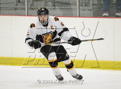 Thumbnail 2 in Northwest Catholic @ Daniel Hand photogallery.
