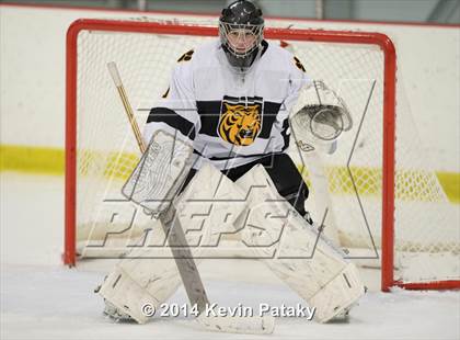Thumbnail 2 in Northwest Catholic @ Daniel Hand photogallery.