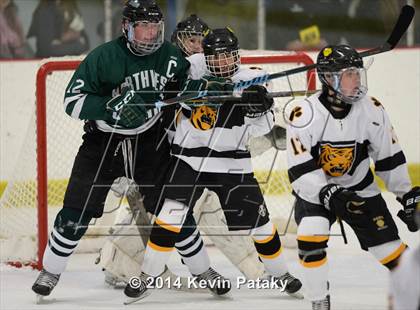 Thumbnail 2 in Northwest Catholic @ Daniel Hand photogallery.