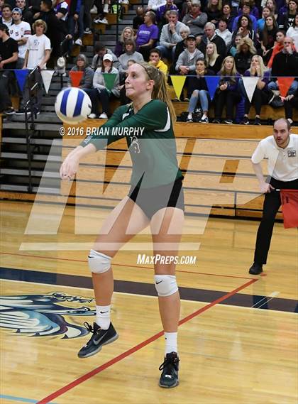 Thumbnail 3 in Jesuit vs. Sunset (OSAA 6A Quarterfinal)  photogallery.
