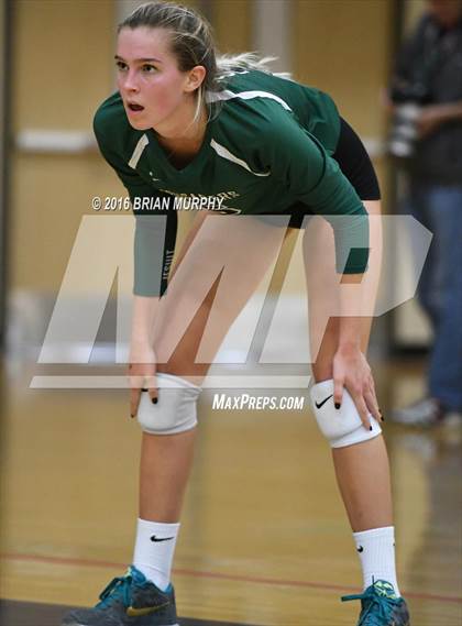 Thumbnail 2 in Jesuit vs. Sunset (OSAA 6A Quarterfinal)  photogallery.