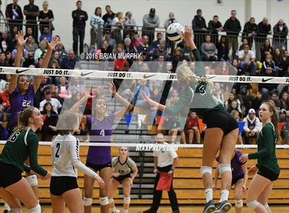 Thumbnail 1 in Jesuit vs. Sunset (OSAA 6A Quarterfinal)  photogallery.