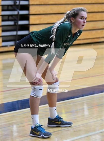 Thumbnail 1 in Jesuit vs. Sunset (OSAA 6A Quarterfinal)  photogallery.