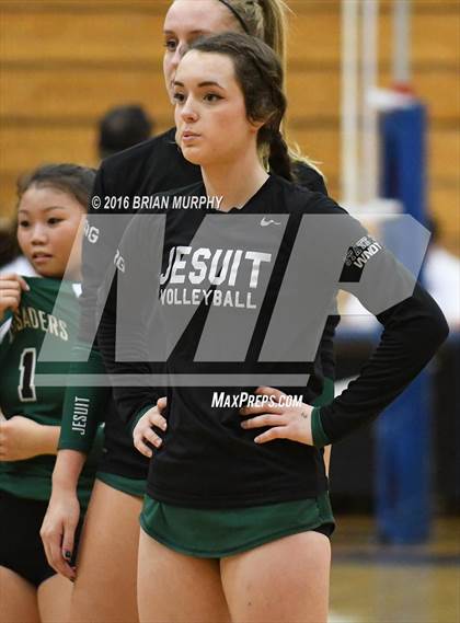 Thumbnail 3 in Jesuit vs. Sunset (OSAA 6A Quarterfinal)  photogallery.