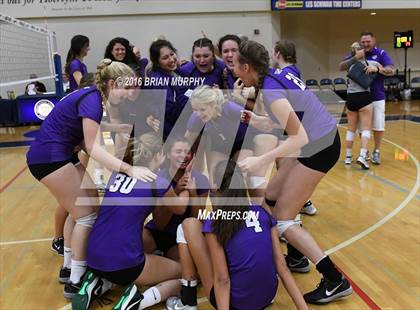 Thumbnail 1 in Jesuit vs. Sunset (OSAA 6A Quarterfinal)  photogallery.