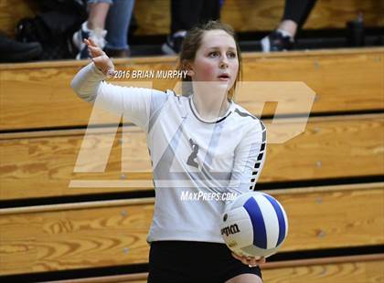 Thumbnail 2 in Jesuit vs. Sunset (OSAA 6A Quarterfinal)  photogallery.
