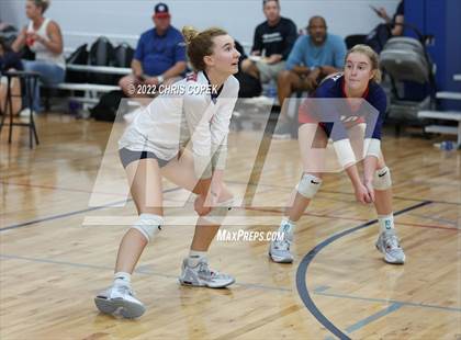 Thumbnail 2 in Seacrest Country Day vs St. Henry (Nike Tournament of Champions) photogallery.