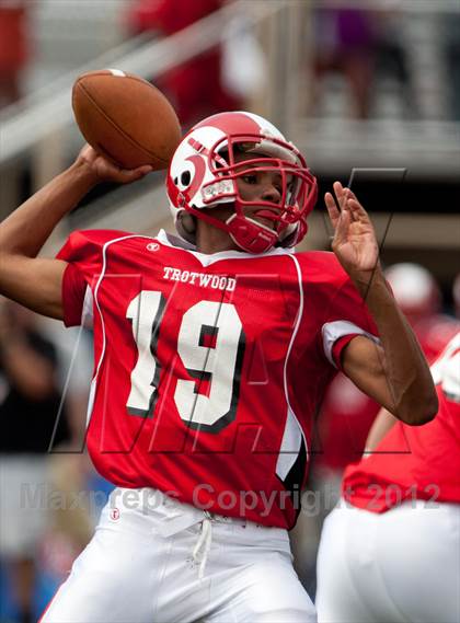 Thumbnail 3 in University School Florida vs. Trotwood-Madison (Crosstown Showdown) photogallery.