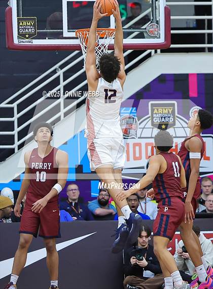 Thumbnail 3 in Perry vs Columbus (Army National Guard Hoophall Classic) photogallery.
