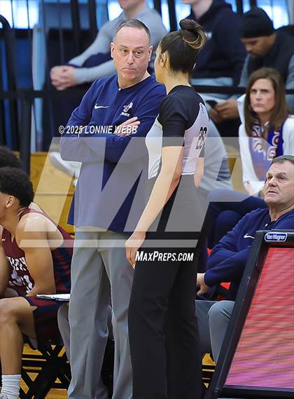 Thumbnail 1 in Perry vs Columbus (Army National Guard Hoophall Classic) photogallery.