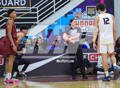 Thumbnail 3 in Perry vs Columbus (Army National Guard Hoophall Classic) photogallery.