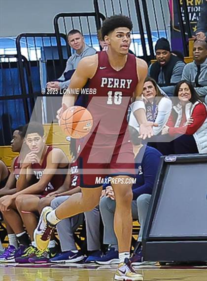 Thumbnail 1 in Perry vs Columbus (Army National Guard Hoophall Classic) photogallery.