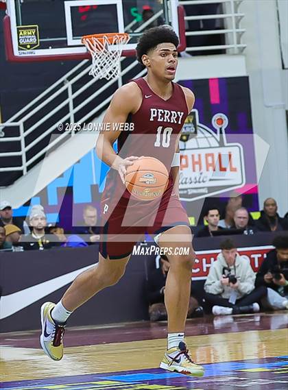 Thumbnail 3 in Perry vs Columbus (Army National Guard Hoophall Classic) photogallery.