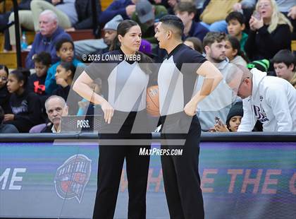 Thumbnail 1 in Perry vs Columbus (Army National Guard Hoophall Classic) photogallery.