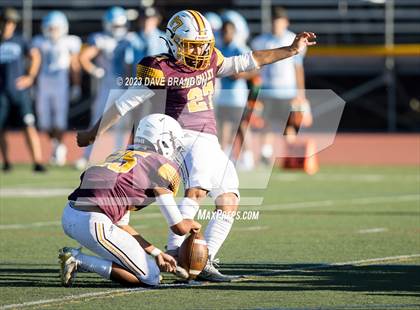 Thumbnail 3 in Saugus @ Simi Valley photogallery.